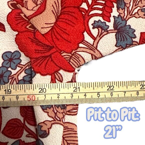 Caslon Red Floral Boho Blouse Size M Long Sleeve Split Neck Peasant Top Artsy - Picture 7 of 9